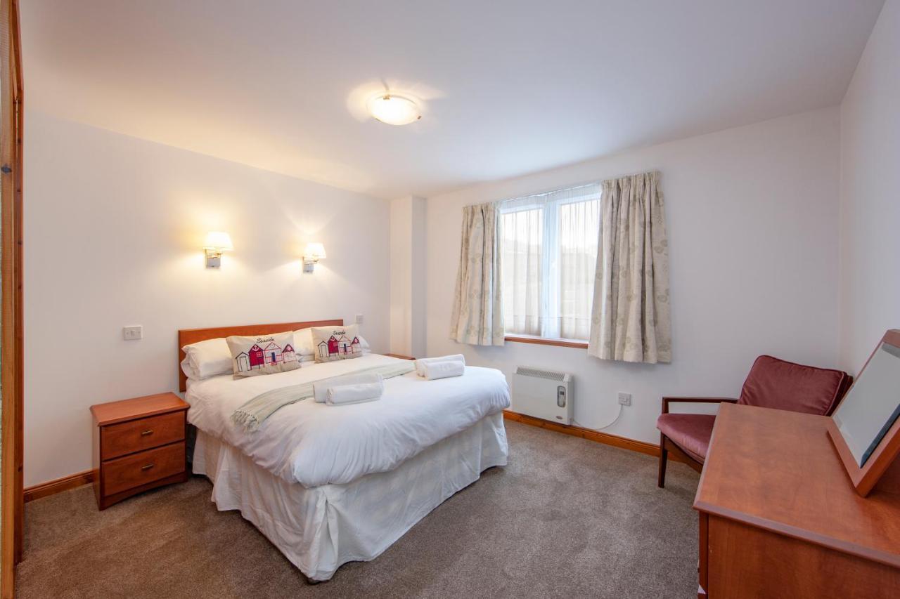 Esplanade Court Holiday Apartments Oban Esterno foto