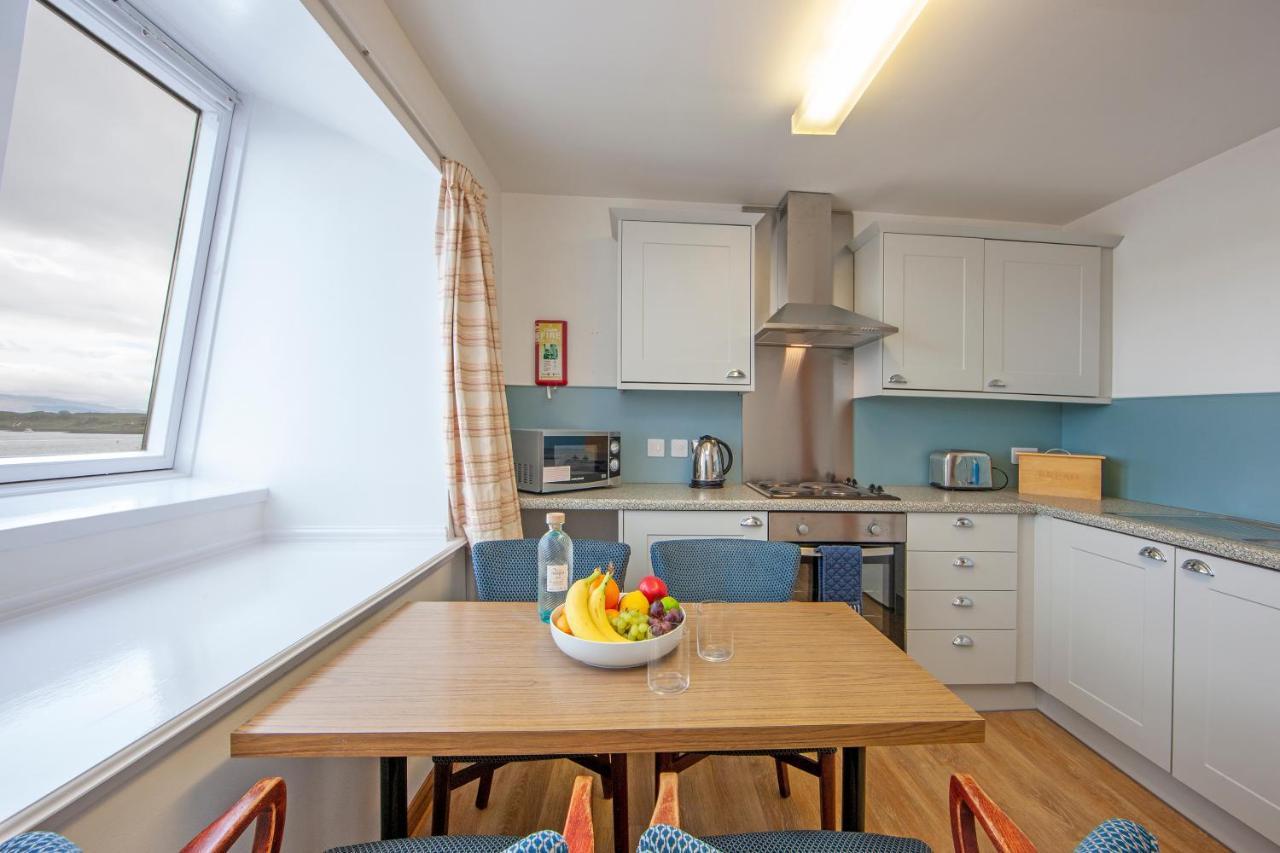 Esplanade Court Holiday Apartments Oban Esterno foto